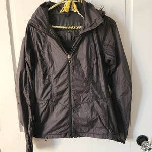 Lululemon windbreaker